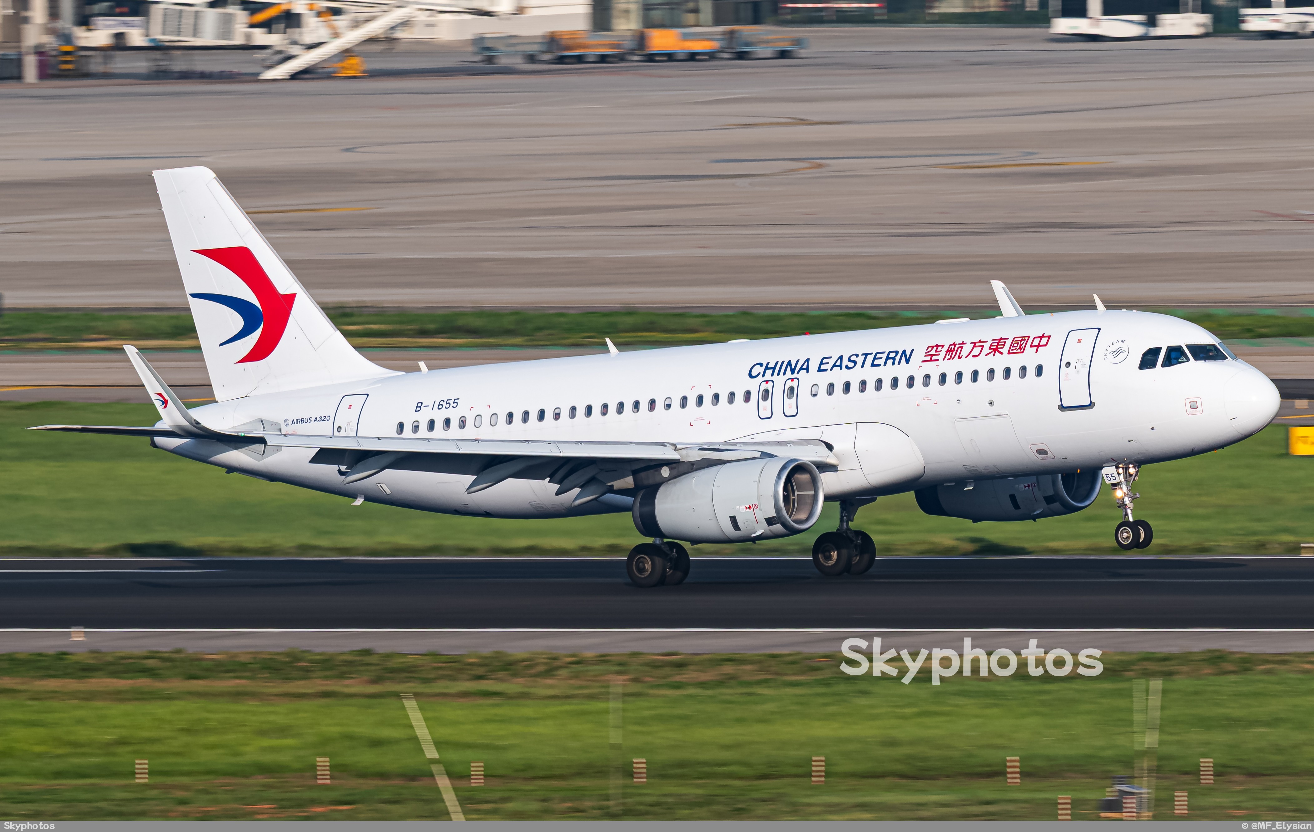 中国东方航空 A320-232(SL)